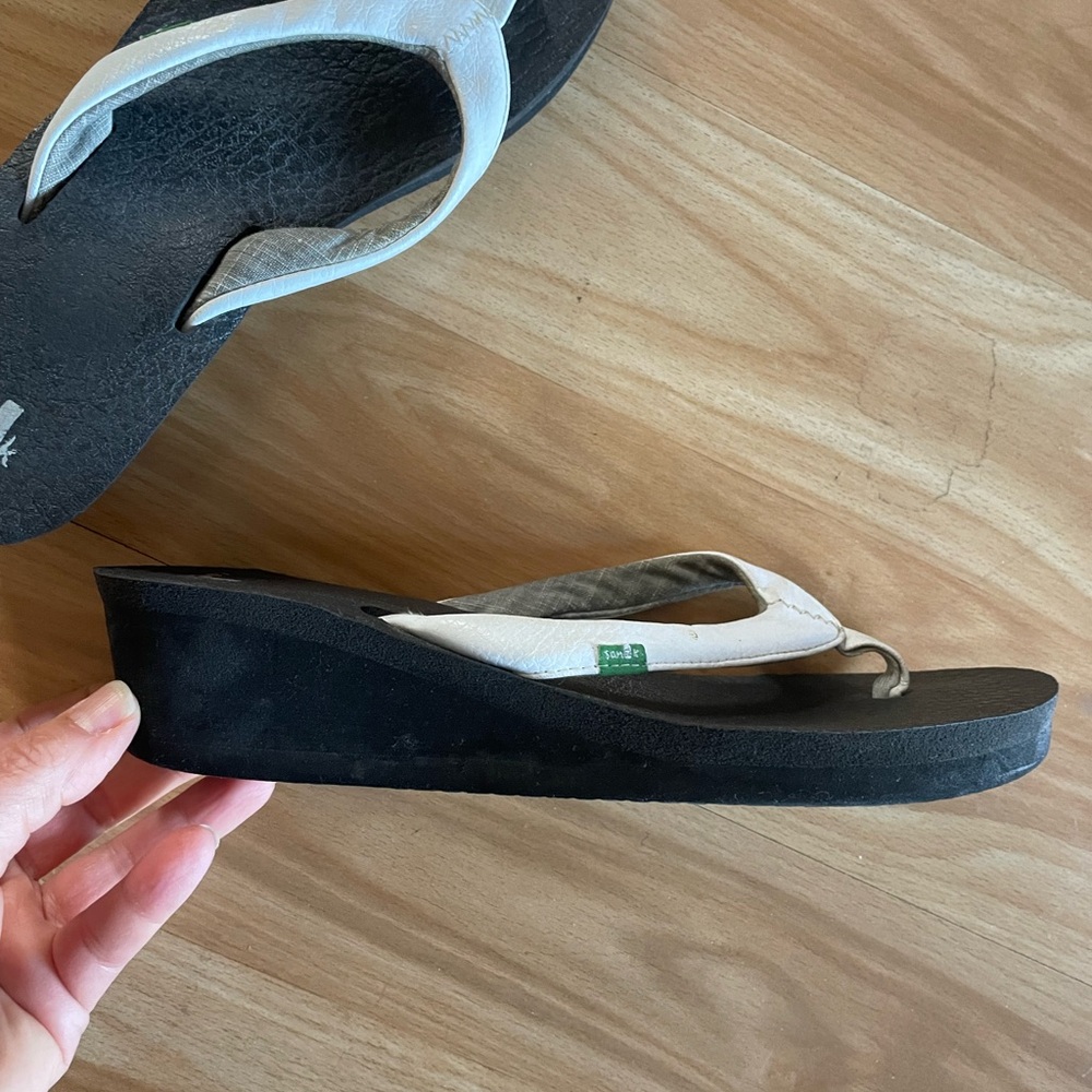 Ladies Sanuk Yoga Mat Wedge Flip Flops - Sz 8 - Picture 5 of 9